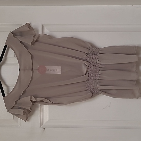 NWT sheer blouse - Picture 4 of 5